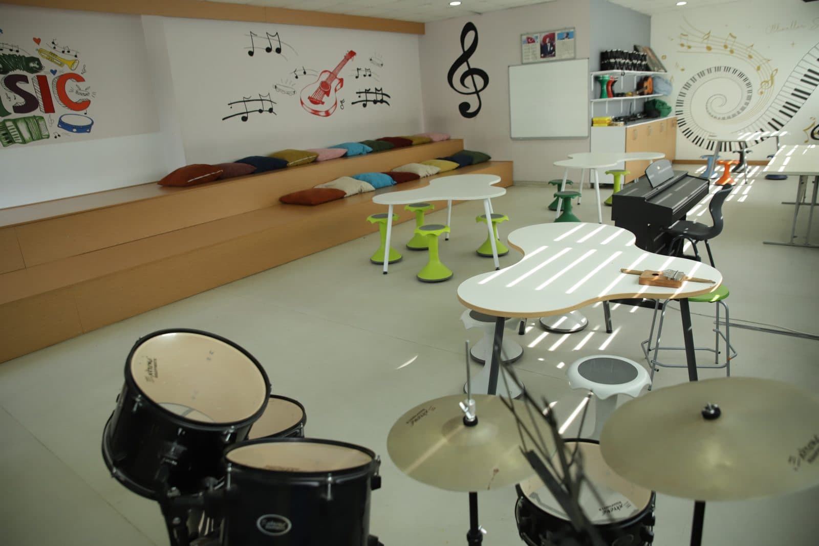 Güzelyalı Kampüsü Müzik Dersliği